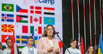 Wystartował Polonia Camp 2025 integrujący młodzież polonijną